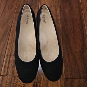 Dr. Scholl's Be Flex Wedge Pump Size 10